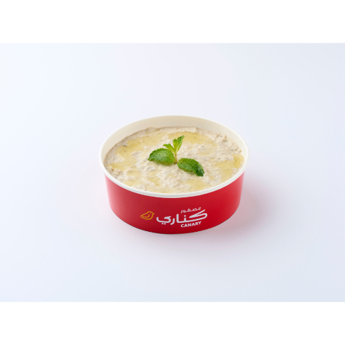 متبل - محضر من باذنجان مطبوخ ومهروس وممزوج بالطحينة والثوم وعصير الليمون ، مثالي كطبق جانبي.