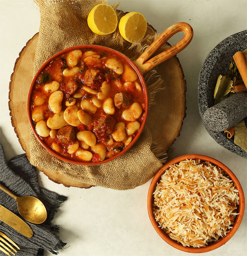 Lebanese Kidney Beans stew - Lebanese Kidney Beans stew, with meat cubes in a red sauce served with vermicelli rice