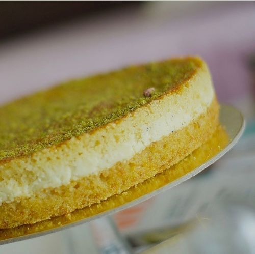 Basbousa with cream - Basbousa filled with cream