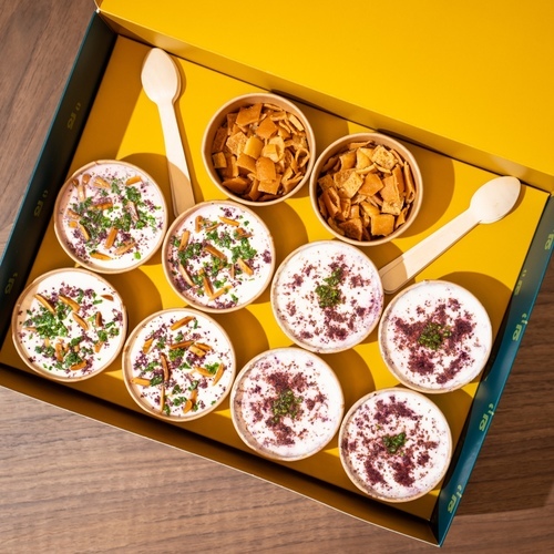 Gatherings box for 8 persons - 4 Fattah al-Musakhan 4 fatteh grape leaves