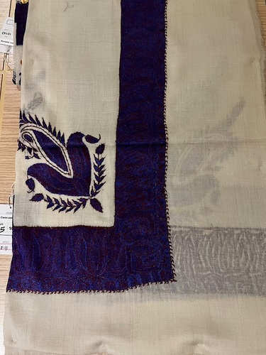 Classic-10141-55 - Classic,Pashmina,kashmiri,orginal,hand made embroidered,one size of this shawl are avilable.