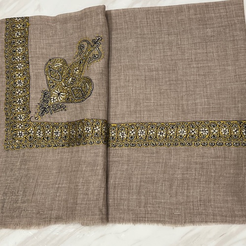 VIP-8978-55 - VIP,Pashmina,kashmiri,orginal,hand made embroidered,one size of this shawl are avilable.