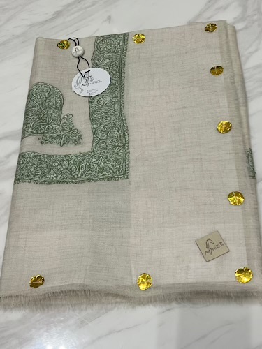 VIP-8989-53 - VIP,Pashmina,kashmiri,orginal,hand made embroidered,one size of this shawl are avilable.