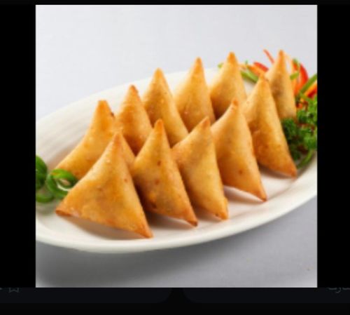 Beef Samosa 10 pcs - Sambosa With Minced Beef and Mozzarella Cheese