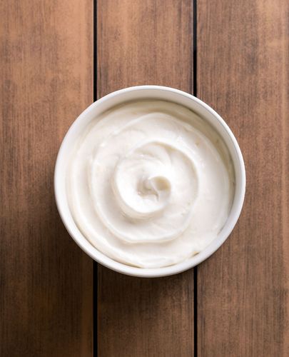 Garlic Sauce - Creamy and fluffy garlic cream, Egyptian style