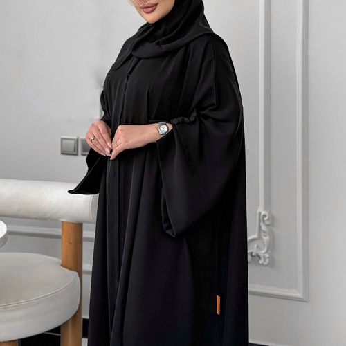 sada9 - خام انترنت خفيف مايتعفس كد و مد قصة قطرية فري سايز كسرات من جدام و فتحات عند الاكمام و ع الاجناب من تحت