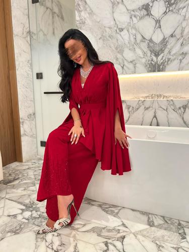 كود ٣٧ - Write measurements ( length - shoulder - chest - waist - hip —sleeve) in the boxonly one color