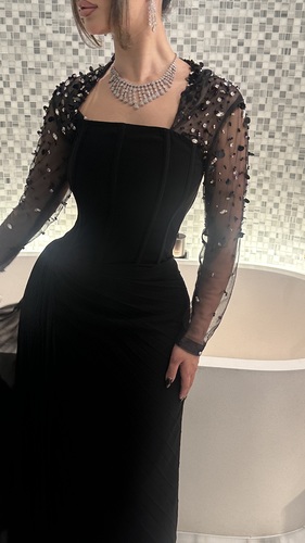 Code 155 - يرجى كتابةالطولالكتف&nbsp;الكمالصدرالخصرالوركفي المربع ادناه