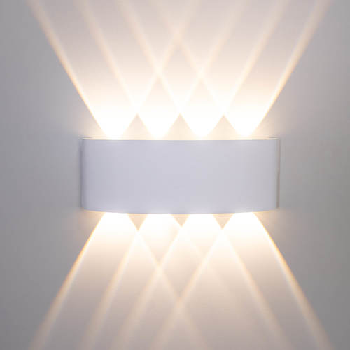 Wall Lamp 8W WHITE OUT 220x80x35mm