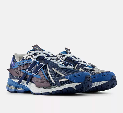 1906A in Sea stone with nb navy and vintage indigo
