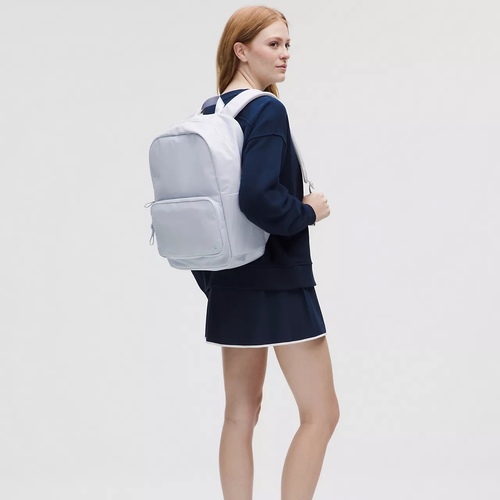 Starch Blue/Sheer Oak Everywhere Backpack 22L