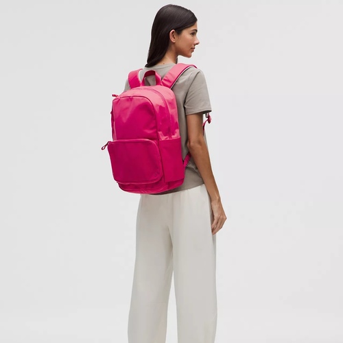 Raspberry Coulis/Sheer Oak Everywhere Backpack 22L