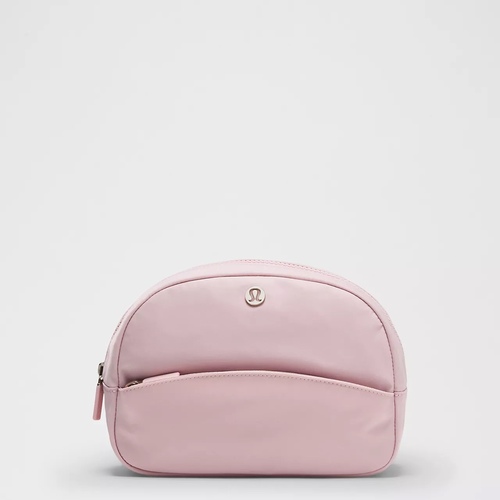 City Essentials Pouch 4L