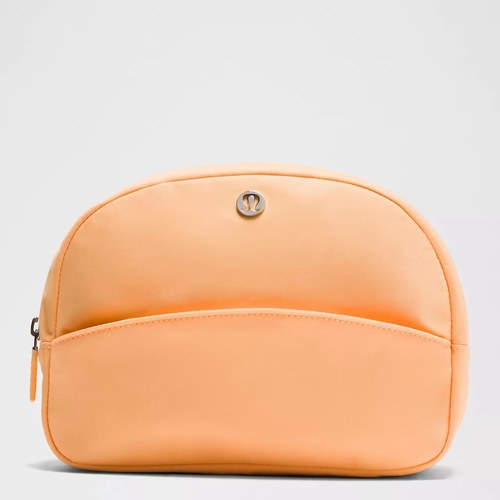 City Essentials Pouch 4L