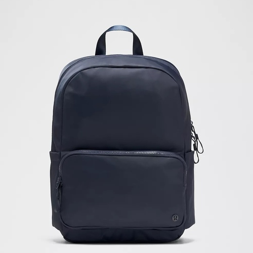 True Navy Everywhere Backpack 22L