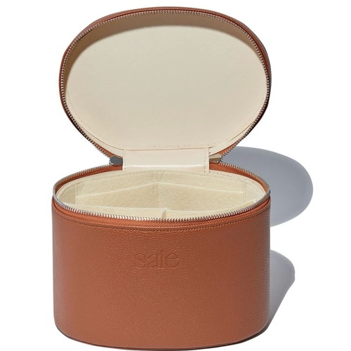THE VANITY CASE