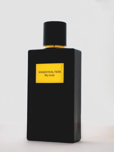 My code - Top note is Lemon Zest  middle note is Aromatic Spices  base notes are Musk and Amber. 100 ML