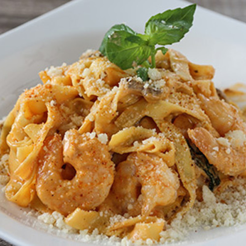 Shrimp Pasta - Light pink sauce with touch of little bit spicy with  6 pieces shrimp & mushroom slice.