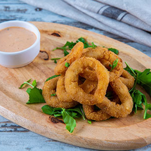 Onion Ring - 9 pieces of delicious onion rings served with our special sauce.