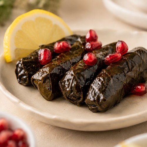 Grape leaves with pomegranate, 25 pieces