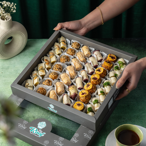 Noug offers with tortilla box and mini kibbeh