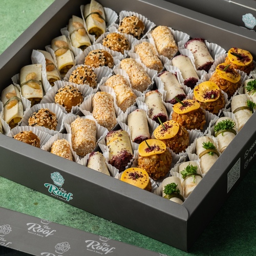 Kebab, tortilla and toast box