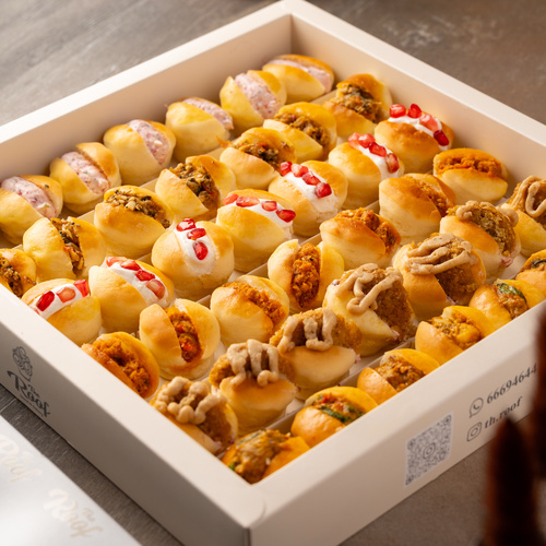 Mini Sandwiches with The Roof Sauce and Fillings