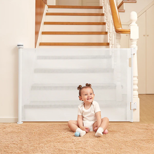 Gate and barrier to protect the child - It reaches a length of 150 centimeters - He's 36 centimeters tall - Strong material Available in color (black - white - gray) The gate can return automatically There is a lock to prevent the door from being opened