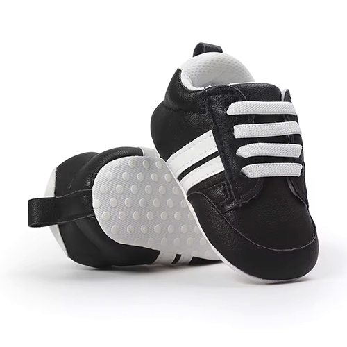 Children's shoes - Children's shoes Comfortable and easy to wear very lite rubber Anti-perspirant Anti-slip Size 1: 11cm from 0-6 months  Size 2: 12cm from 6-12 months  Size 3: 13cm from 12-18 months