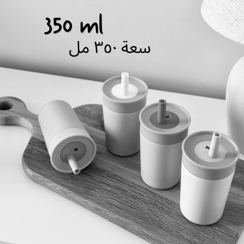 كوب شرب أزرق