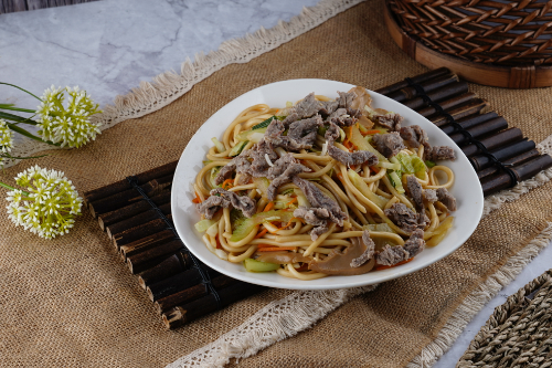 Fried Noodles with Beef