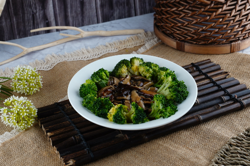 Black Mushroom with Oyster Sauce