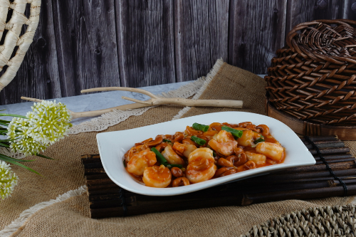 Gulf Royal Chinese Restaurant  - Shrimps with Cashew Nuts