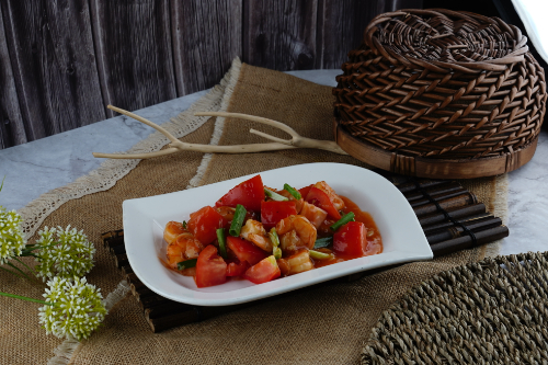 Gulf Royal Chinese Restaurant  - Shrimps with Tomato Sauce