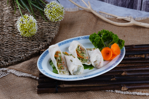 Gulf Royal Chinese Restaurant  - Roll Salad