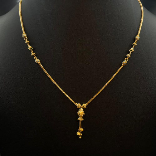 Necklace - Weight 7.680 grams Length 44 cm