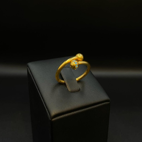 Ring - Weight 2.040 grams