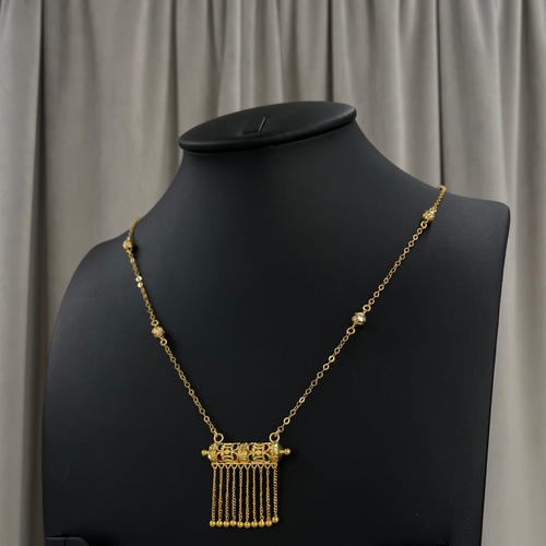 Necklace - Weight 10.290 grams Length 58 cm