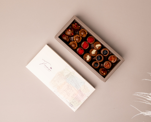 Small London Express box of fruit chocolate