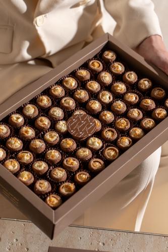 The Coconut Chocolate Box - حشوه  الكوكونت