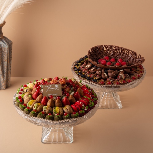 Crystal trays of chocolate and mawallah