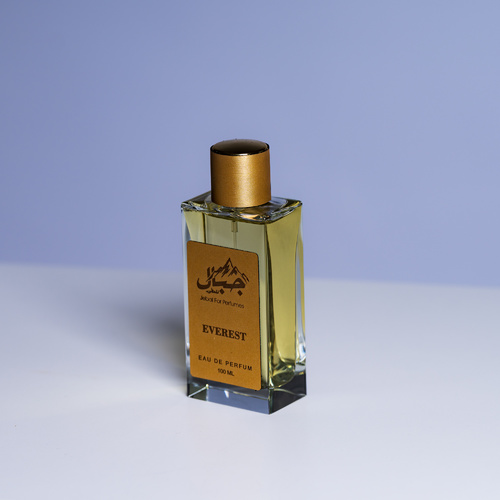 Everest Perfume - Top notes: Lavender flower, Patchouli Heart notes: Amber , Bergamot Base: Indian oud, Guaiac wood, Tonka