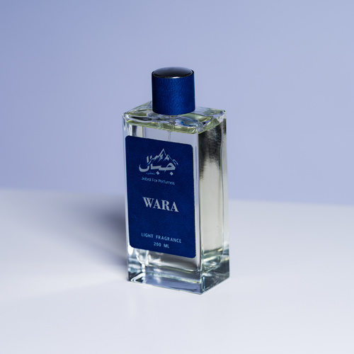 Wara - Top notes; Flower Set  Heart notes: Cranberry Base: Fruity, Orange Blossom