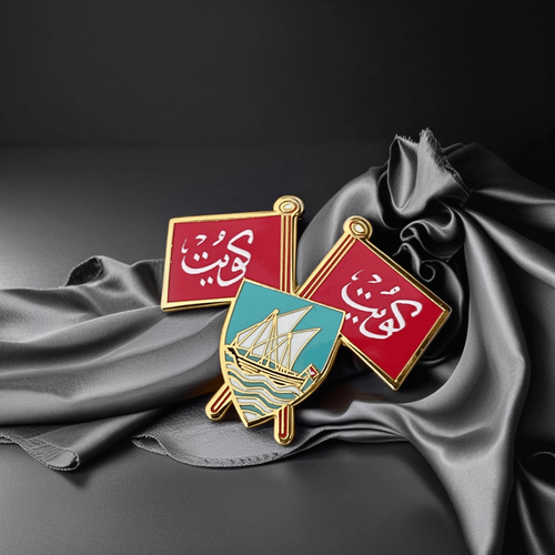 بروش بوعلمين - Two flags brooch Design inspired by the old Kuwaiti emblem 
(1962-1956)