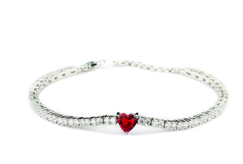 Red heart bracelet - Silver
  925 bracelet with cubic zirconia and Rubin Mm 2 heart