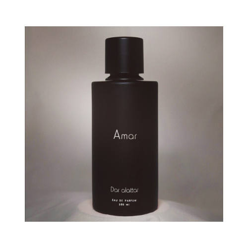 Amar - A unique and exotic women's perfume that will captivate all the senses, one sense after the other, and take you on a journey of delicate sensations and deep feelings
Top note: Tobacco-Mandarin, Middle note: Tonka bean, Base note: Bergamot, Frankincense
100 ML