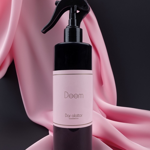 Deem - Strength and stability with beautiful summer ingredients and a refreshing atmosphere
The top base is grapefruit - sweet oud - musk - the middle is taif rose - rose flower - the bottom is cinnamon - saffron - tobacco - patchouli250 ml