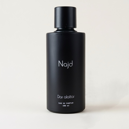 Najd - Just authentic, royal and arabian vibing..  Spray the soul of Najd in Winter..Everywhere.. 
Top layer: Royal Oud - Amber - Musk  Middle layer: Vintage Oud Oil  Base layer: Clear Lavendar  100 ML