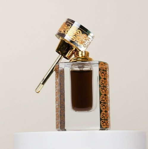 Thai Oud Oil - The beauty of the Thai forests in an elegant bottle..