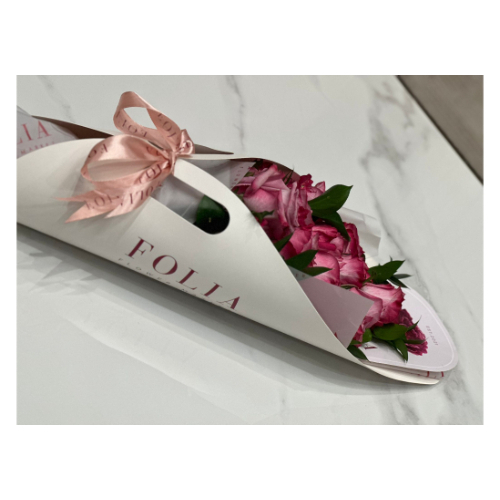 1- a Small Hand Bouquet of Natural Roses With Elegant Packaging - Price: according to the number